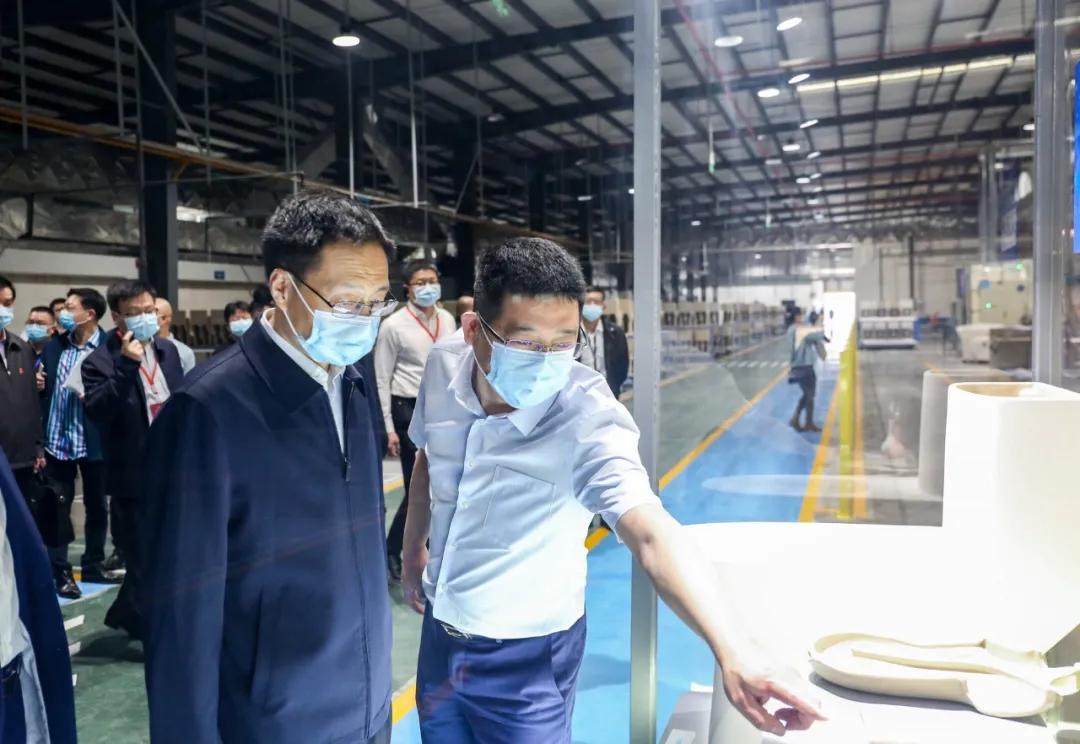 賦能5G+工業互聯網 樂石科技助力全球首家5G智慧陶瓷工廠降本增效提質——兼談個人互聯網服務的連接價值